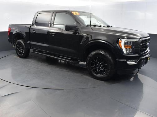 Black Metallic 2023 Ford F-150 XLT