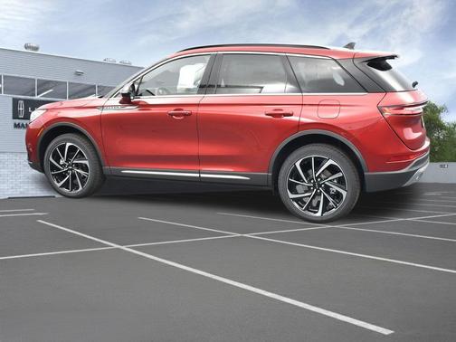 2025 Lincoln Corsair Reserve