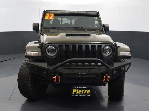 Sarge Green Clearcoat 2022 Jeep Gladiator Mojave 4x4