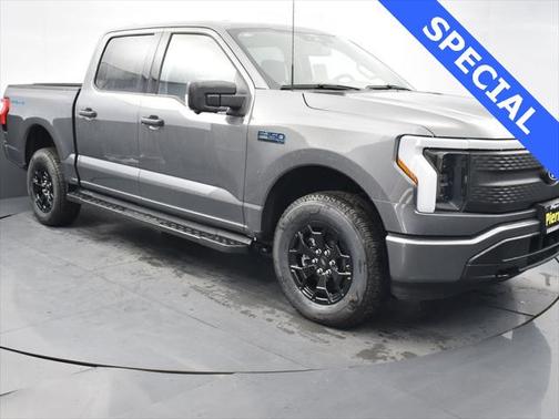 2025 Ford F-150 Lightning XLT