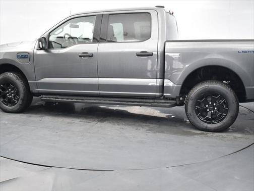 2025 Ford F-150 Lightning XLT