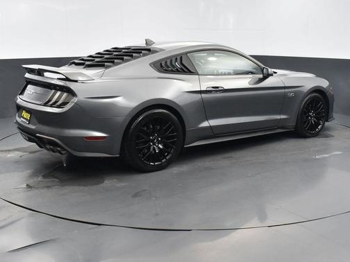 2021 Ford Mustang GT