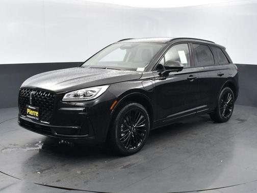 infinite black metallic clearcoat 2026 Lincoln Corsair Grand Touring SUV