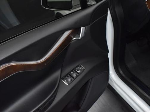 2019 Tesla Model X Long Range
