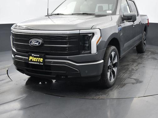 2025 Ford F-150 Lightning Platinum