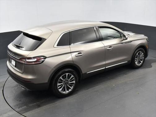 2021 Lincoln Nautilus Standard