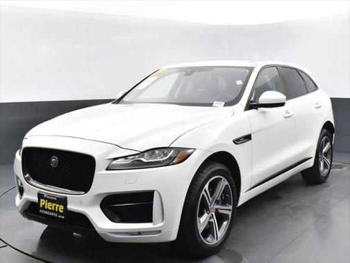 2017 Jaguar F-PACE 35t R-Sport