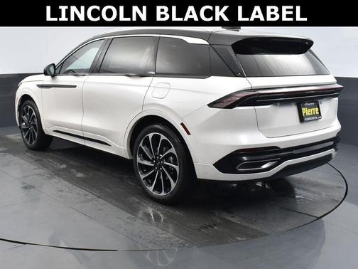 2025 Lincoln Nautilus Black Label