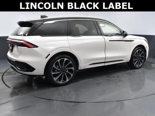 2025 Lincoln Nautilus Black Label