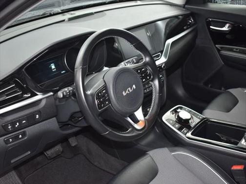 2022 Kia Niro EV S
