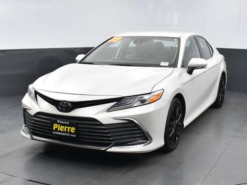 2023 Toyota Camry XLE
