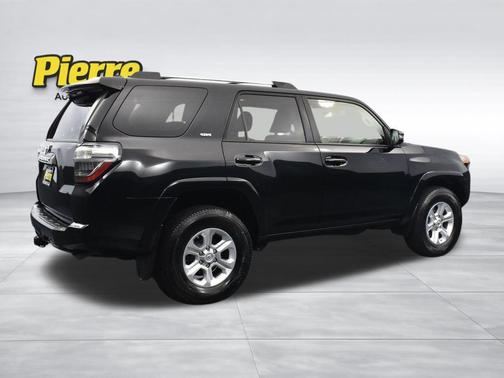 Midnight Black Metallic 2020 Toyota 4Runner SR5 Premium