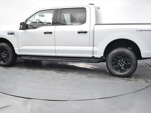 2025 Ford F-150 Lightning XLT