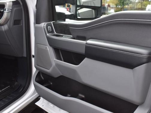 2024 Ford F-350 XLT