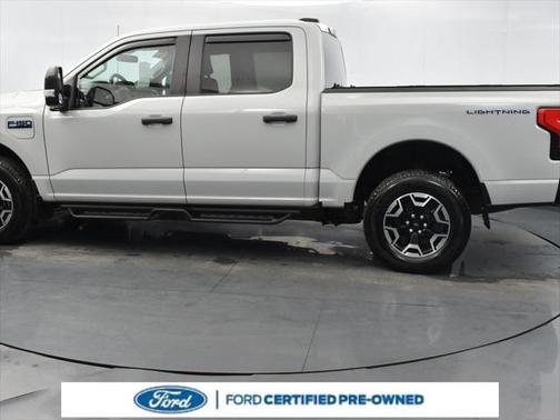 2024 Ford F-150 Lightning Pro