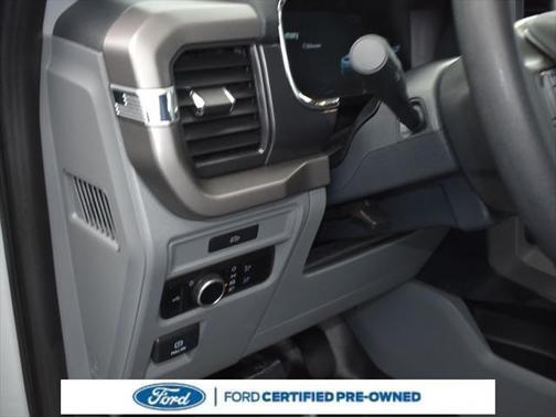 2024 Ford F-150 Lightning Pro