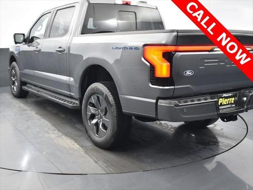 2025 Ford F-150 Lightning LARIAT