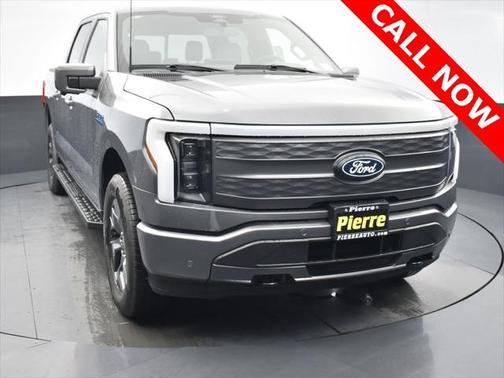 2025 Ford F-150 Lightning LARIAT