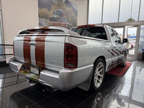 2005 Dodge Ram 1500 SRT-10 Quad Cab