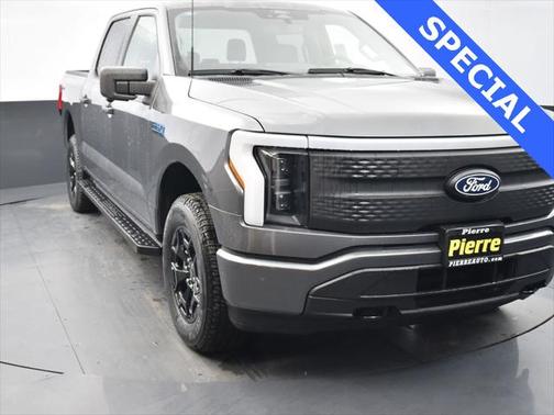 2025 Ford F-150 Lightning XLT