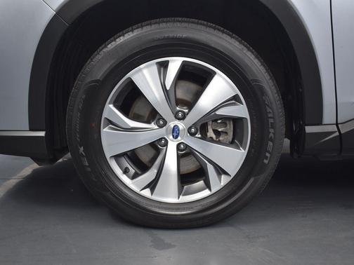 2022 Subaru Ascent Premium 8-Passenger