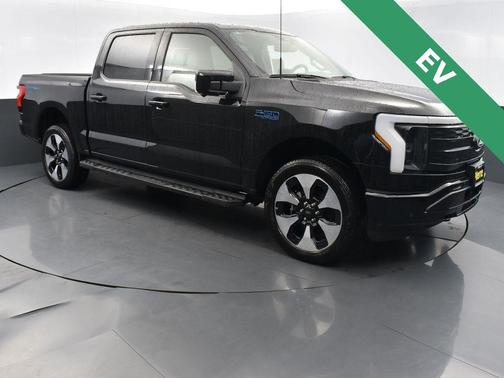 2025 Ford F-150 Lightning Platinum