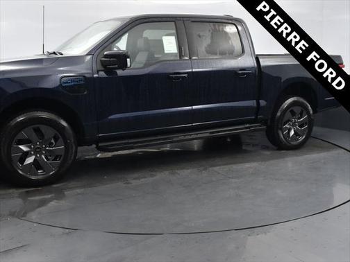 2025 Ford F-150 Lightning LARIAT