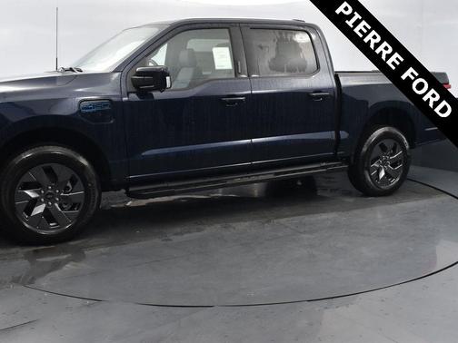 2025 Ford F-150 Lightning LARIAT