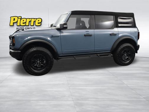 Azure Gray Metallic Tri-Coat 2023 Ford Bronco Wildtrak