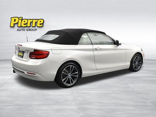White Metallic 2018 BMW 230 230i