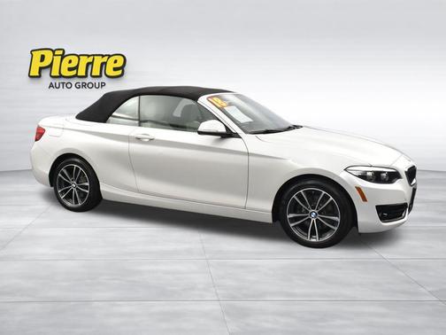 White Metallic 2018 BMW 230 230i