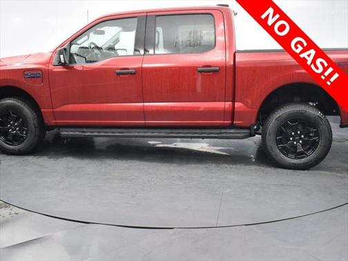 2025 Ford F-150 Lightning XLT