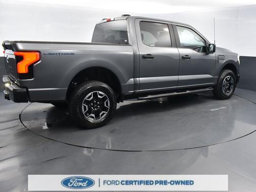 2023 Ford F-150 Lightning Pro