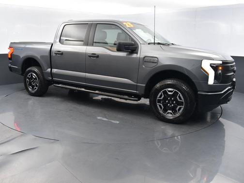 2023 Ford F-150 Lightning Pro