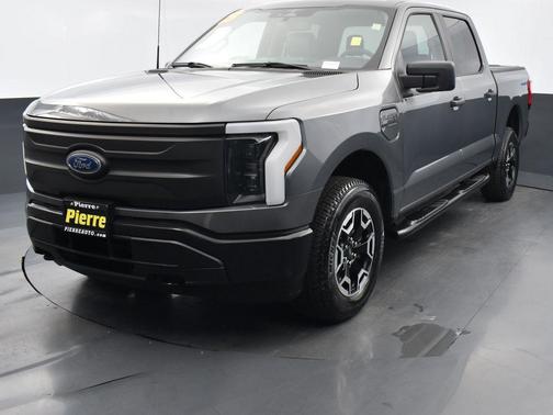 2023 Ford F-150 Lightning Pro