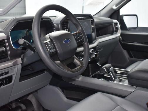 2023 Ford F-150 Lightning Pro