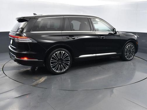 2022 Lincoln Aviator Black Label AWD