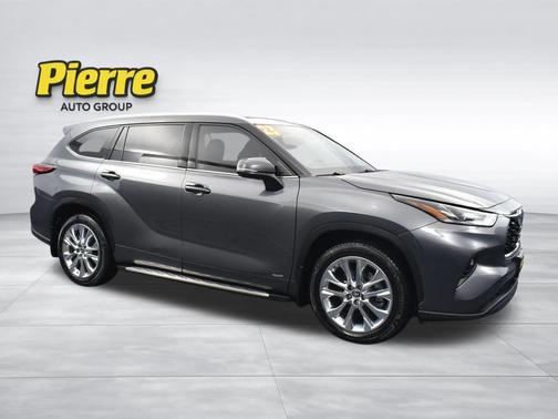 Magnetic Gray Metallic 2023 Toyota Highlander Hybrid Limited