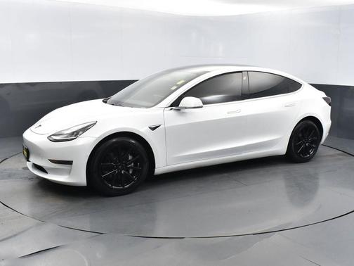 2018 Tesla Model 3 Standard