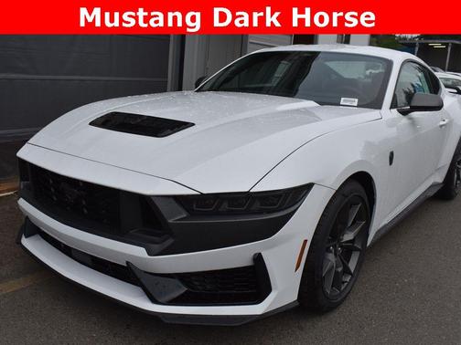 2025 Ford Mustang Dark Horse Fastback