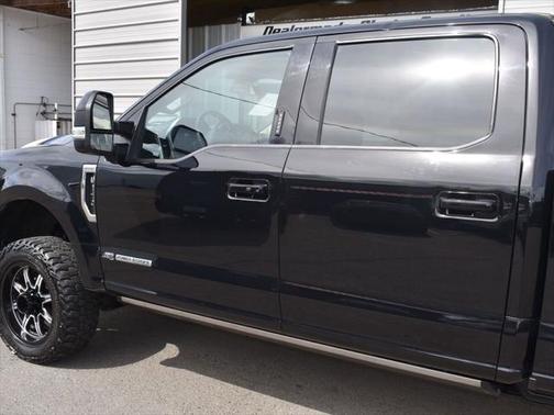 2022 Ford F-350 Lariat
