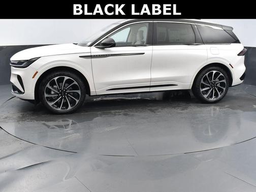 2026 Lincoln Nautilus Black Label