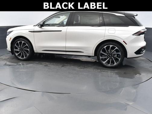 2026 Lincoln Nautilus Black Label