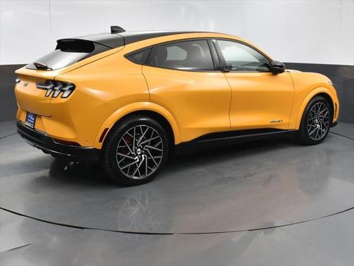 2022 Ford Mustang Mach-E GT
