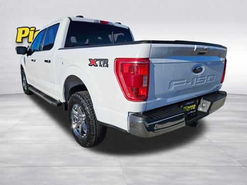 Oxford White 2023 Ford F-150 XLT