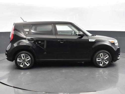 2017 Kia Soul EV Base