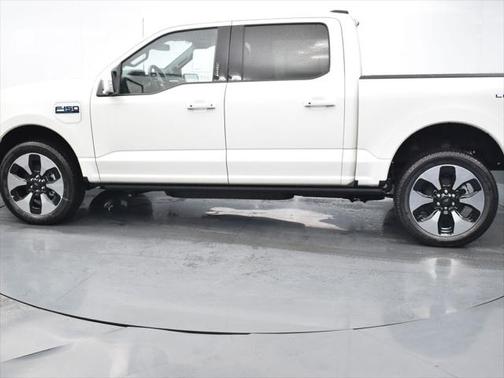 2025 Ford F-150 Lightning Platinum