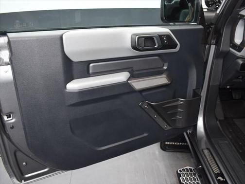 2021 Ford Bronco Badlands