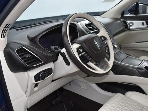 2019 Lincoln Nautilus Black Label