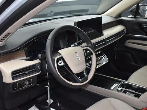 2025 Lincoln Corsair Grand Touring